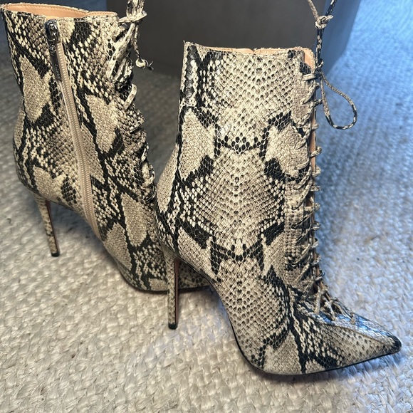 Schutz Anaiya Boots in Natural - Picture 10 of 10